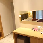 Otel Achilles