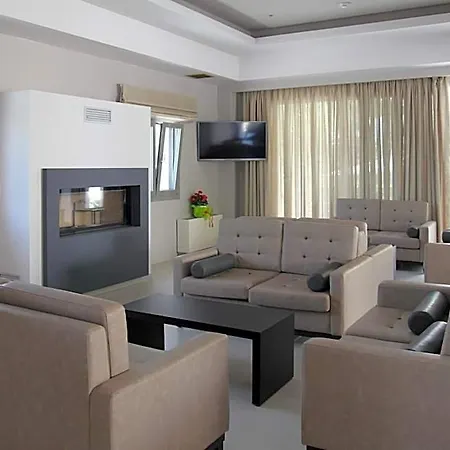 Achilles Hotel